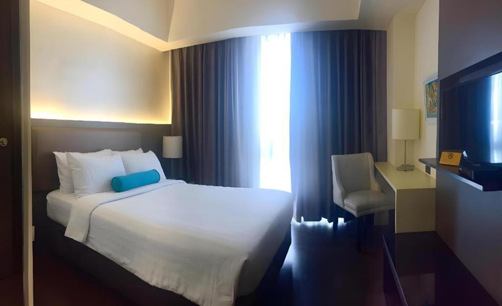 Home Crest Hotel Davao City Esterno foto