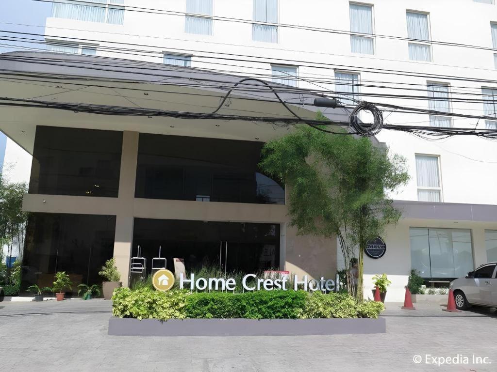 Home Crest Hotel Davao City Esterno foto
